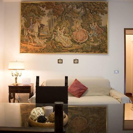 Apartament Luci Di S. Chiara Neapol Zewnętrze zdjęcie